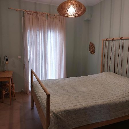 Апартаменты Sea Breeze Nea Iraklitsa Экстерьер фото