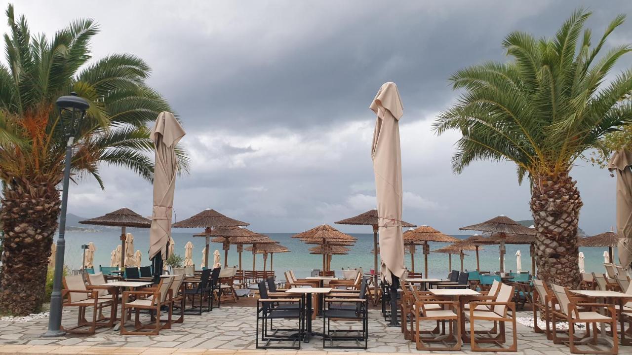 Апартаменты Sea Breeze Nea Iraklitsa Экстерьер фото